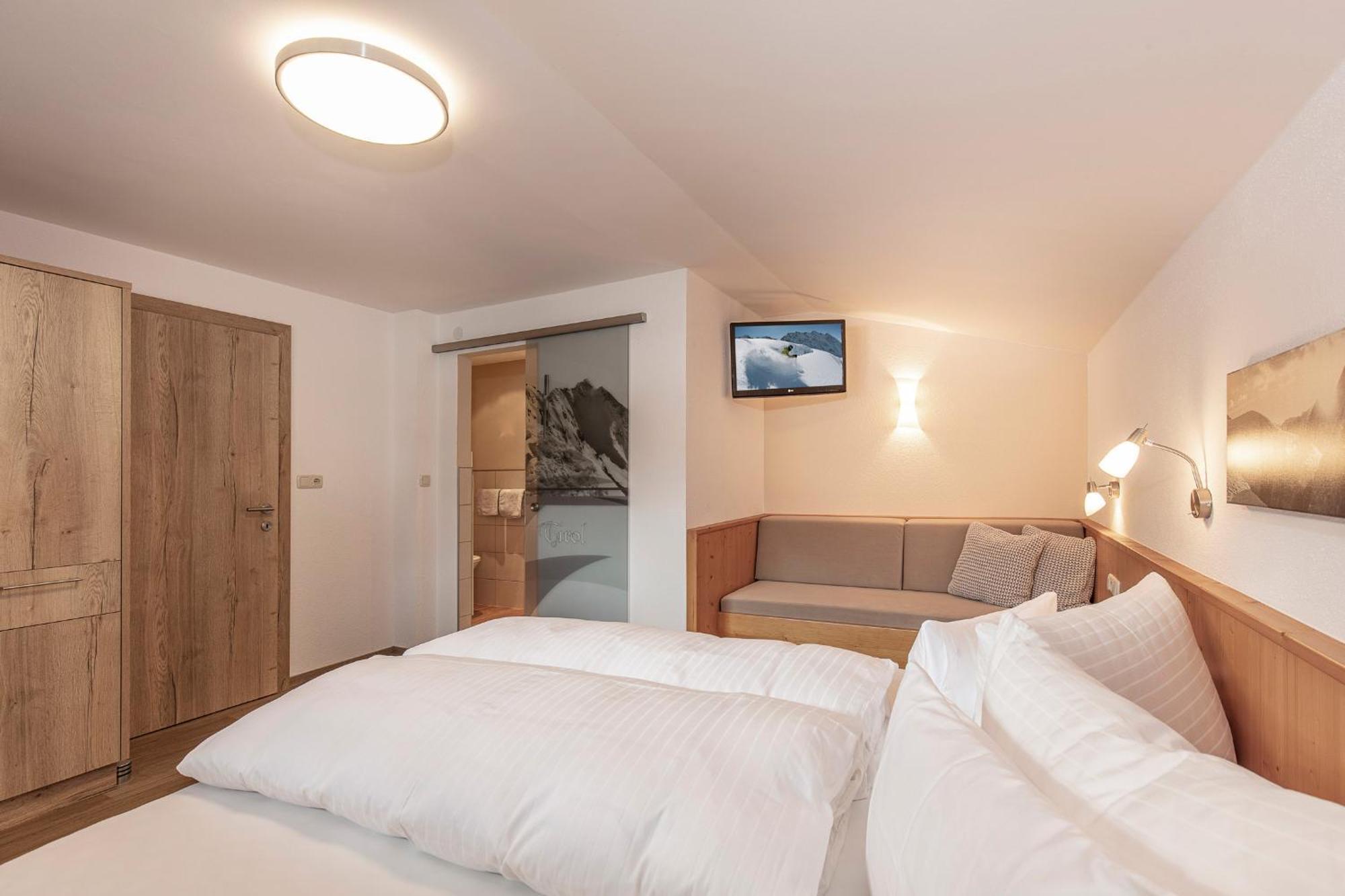 Gustls Ferienhaeusl Apartman Sölden Kültér fotó